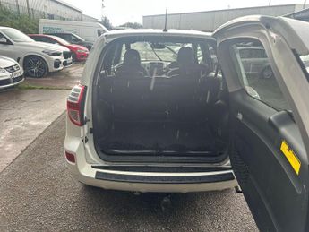 Toyota RAV4 2.2 D-CAT XT-R Auto 4WD Euro 5 5dr