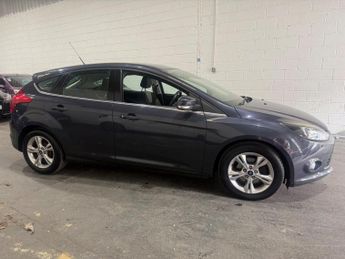 Ford Focus 1.6 Zetec Powershift Euro 5 5dr