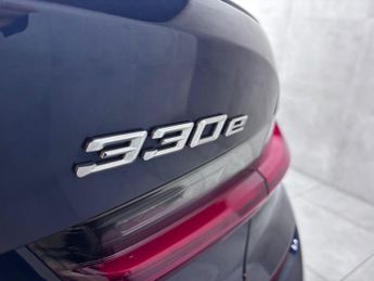 BMW 3 Series 2.0 330e 12kWh M Sport Pro Edition Auto Euro 6 (s/s) 4dr