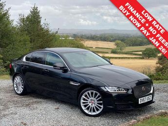 Jaguar XE 2.0d Portfolio Saloon 4dr Diesel Auto AWD Euro 6 (s/s) (240 ps)