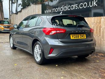 Ford Focus 1.0T EcoBoost Zetec Auto Euro 6 (s/s) 5dr