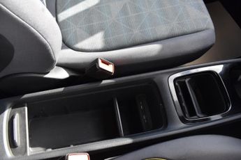 Volkswagen ID.3 Pure Performance 45kWh Life Auto 5dr