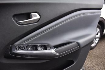 Nissan Juke 1.0 DIG-T Tekna DCT Auto Euro 6 (s/s) 5dr