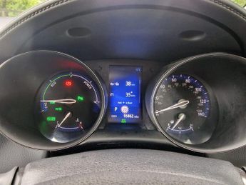 Toyota C-HR 1.8 VVT-h Dynamic CVT Euro 6 (s/s) 5dr