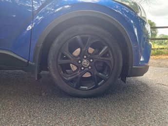 Toyota C-HR 1.8 VVT-h Dynamic CVT Euro 6 (s/s) 5dr