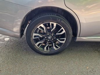 Mitsubishi Outlander 2.0h 12kWh GX4h CVT 4WD Euro 6 (s/s) 5dr