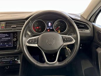 Volkswagen Tiguan 1.5 TSI Life Euro 6 (s/s) 5dr