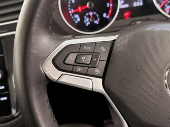 Volkswagen Tiguan 1.5 TSI Life Euro 6 (s/s) 5dr