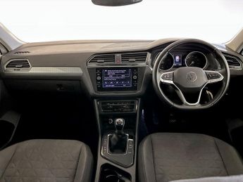 Volkswagen Tiguan 1.5 TSI Life Euro 6 (s/s) 5dr