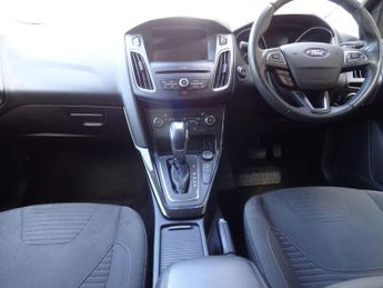 Ford Focus 1.0T EcoBoost Titanium Auto Euro 6 (s/s) 5dr