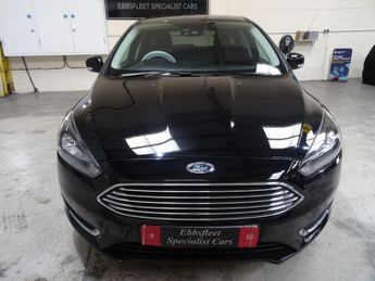 Ford Focus 1.0T EcoBoost Titanium Auto Euro 6 (s/s) 5dr