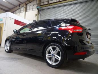 Ford Focus 1.0T EcoBoost Titanium Auto Euro 6 (s/s) 5dr