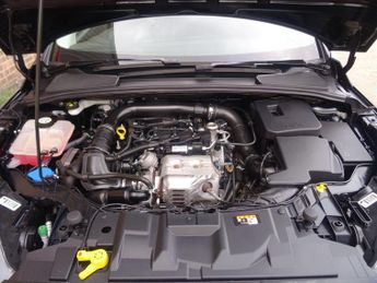 Ford Focus 1.0T EcoBoost Titanium Auto Euro 6 (s/s) 5dr