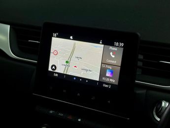 Renault Captur 1.3 TCe Iconic EDC Euro 6 (s/s) 5dr