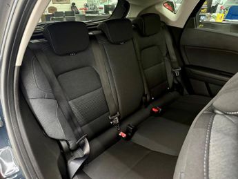 Renault Captur 1.3 TCe Iconic EDC Euro 6 (s/s) 5dr