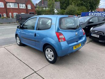 Renault Twingo 1.2 16V Pzaz Euro 5 3dr