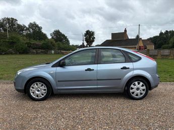 Ford Focus 1.6 LX 5dr