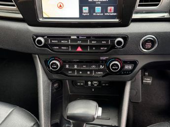 Kia Niro 1.6h GDi 4 DCT Euro 6 (s/s) 5dr ( 16in Alloy)