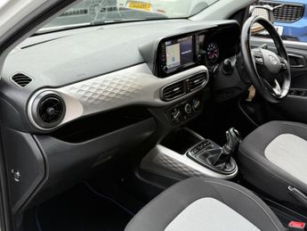 Hyundai i10 1.0 Premium Auto Euro 6 (s/s) 5dr