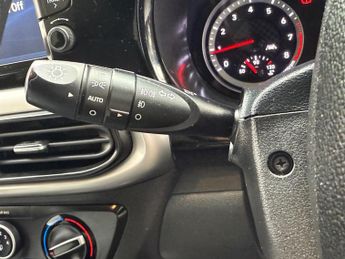 Hyundai i10 1.0 Premium Auto Euro 6 (s/s) 5dr