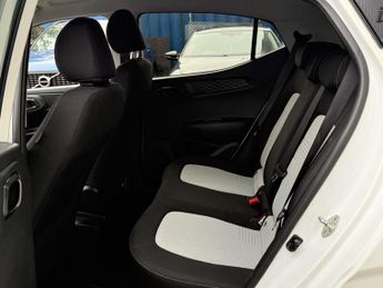 Hyundai i10 1.0 Premium Auto Euro 6 (s/s) 5dr