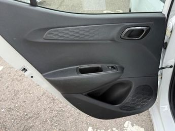 Hyundai i10 1.0 Premium Auto Euro 6 (s/s) 5dr