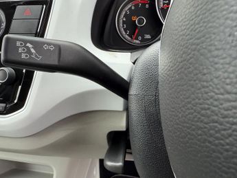 Volkswagen up! 1.0 up! beats ASG Euro 6 (s/s) 3dr