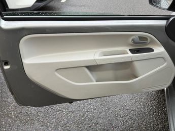 Volkswagen up! 1.0 up! beats ASG Euro 6 (s/s) 3dr