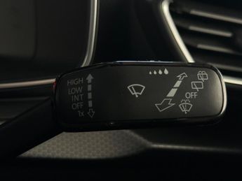 SEAT Leon 1.0 TSI EVO SE Dynamic Euro 6 (s/s) 5dr