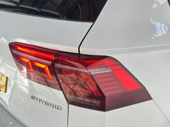 Volkswagen Tiguan 1.4 TSI 13kWh Life DSG Euro 6 (s/s) 5dr