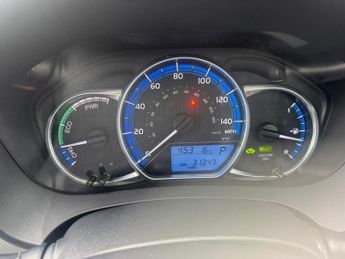 TOYOTA YARIS 1.5 VVT-h Icon Hatchback 5dr Petrol Hybrid E-CVT Euro 6 (101 ps)