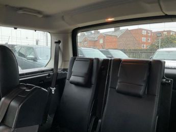 Land Rover Discovery 4 3.0 SD V6 SE Tech Auto 4WD Euro 5 (s/s) 5dr