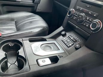 Land Rover Discovery 4 3.0 SD V6 SE Tech Auto 4WD Euro 5 (s/s) 5dr