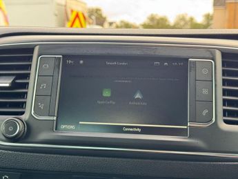 Vauxhall Vivaro Life 2.0 Turbo D Elite L MPV 5dr Diesel Manual LWB Euro 6 (s/s) (8 Se