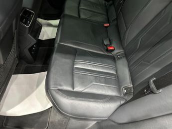 Audi e-tron 50 Sport Auto quattro 5dr 71.2kWh (11kW Charger)