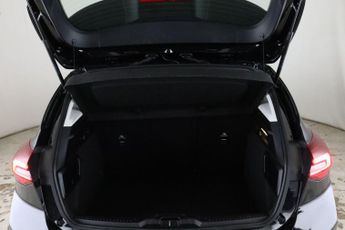 Ford Focus 1.0T EcoBoost Titanium Euro 6 (s/s) 5dr