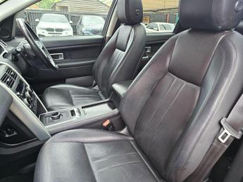 Land Rover Discovery Sport 2.0 Si4 HSE Auto 4WD Euro 6 (s/s) 5dr