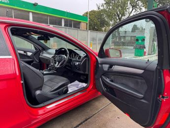 Mercedes-Benz C Class 2.1 C220 CDI AMG Sport Edition G-Tronic+ Euro 5 (s/s) 2dr