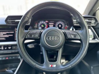 Audi A3 1.0 TFSI 30 S line S Tronic Euro 6 (s/s) 4dr
