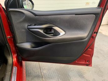 Toyota Yaris 1.5 VVT-h Icon E-CVT Euro 6 (s/s) 5dr