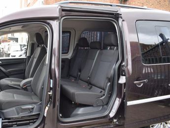 Volkswagen Caddy Maxi Life 2.0 TDI BlueMotion Tech DSG Euro 6 (s/s) 5dr