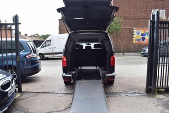 Volkswagen Caddy Maxi Life 2.0 TDI BlueMotion Tech DSG Euro 6 (s/s) 5dr