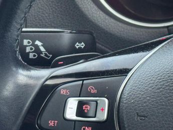 Volkswagen Polo 1.0 TSI BlueMotion Tech BlueMotion Euro 6 (s/s) 5dr