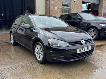 Volkswagen Golf TDi 1.6 TDI BlueMotion Tech SE DSG Euro 5 (s/s) 5dr