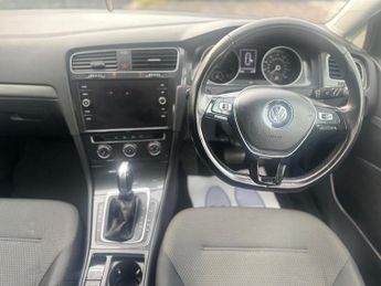 Volkswagen Golf 1.5 TSI EVO SE Nav DSG Euro 6 (s/s) 5dr