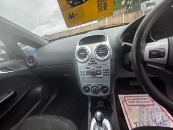 Vauxhall Corsa 1.2 16V Exclusiv Easytronic Euro 5 5dr (A/C)