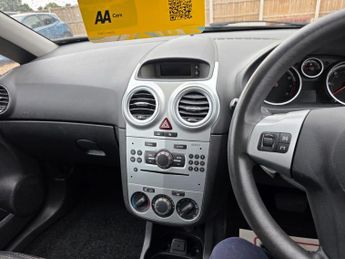 Vauxhall Corsa 1.2 16V Exclusiv Easytronic Euro 5 5dr (A/C)