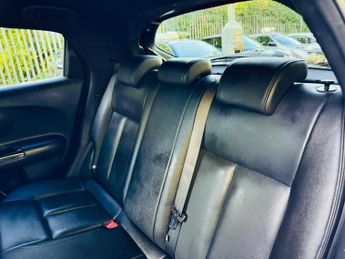 Nissan Juke 1.6 Tekna XTRON Euro 6 5dr