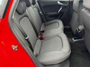 Audi A1 1.4 TFSI Sport Sportback 5dr Petrol S Tronic Euro 6 (s/s) (125 p