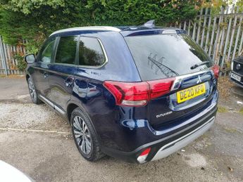 Mitsubishi Outlander 2.0 MIVEC Exceed SUV 5dr Petrol CVT 4WD Euro 6 (s/s) (150 ps)